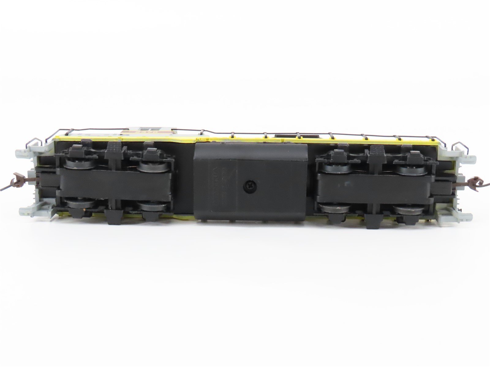 HO Scale Model Power 96854 EL Erie Lackawanna GP20 Diesel Locomotive #2376