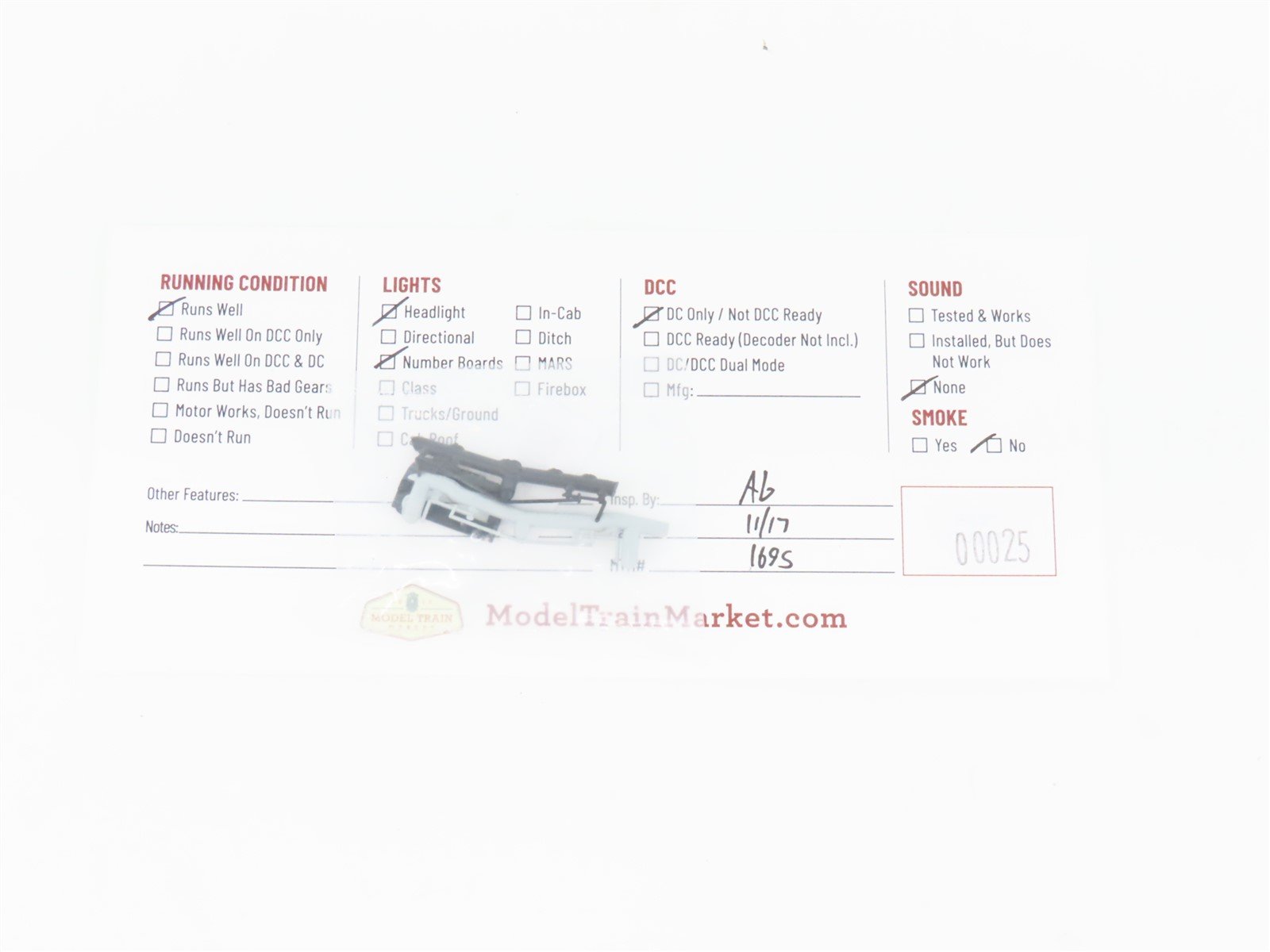 HO Scale Intermountain 49083-01 L&N Railway F7A Diesel Locomotive #825