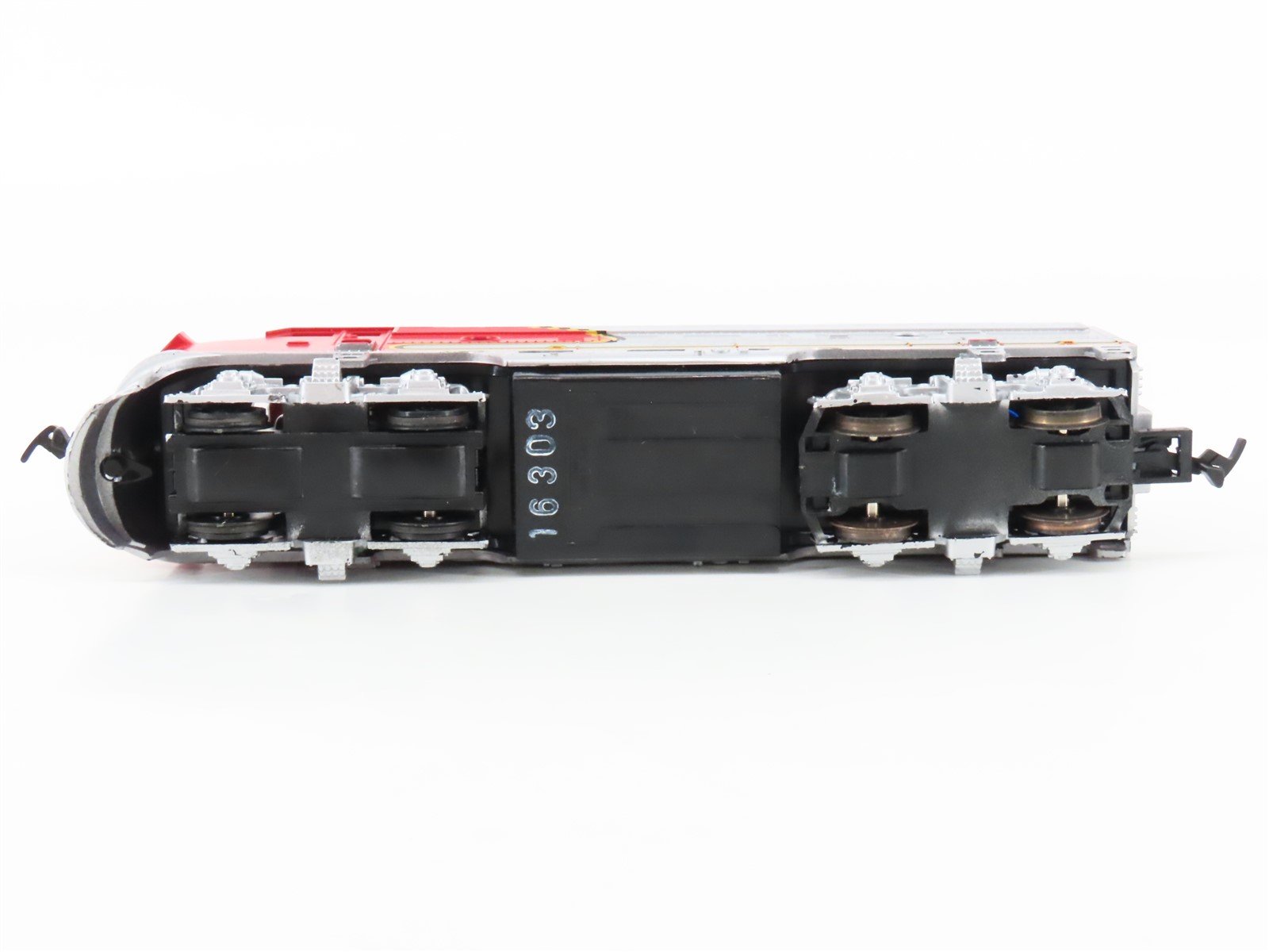 HO Scale Life-Like 8689 ATSF Santa Fe F7A Diesel Locomotive