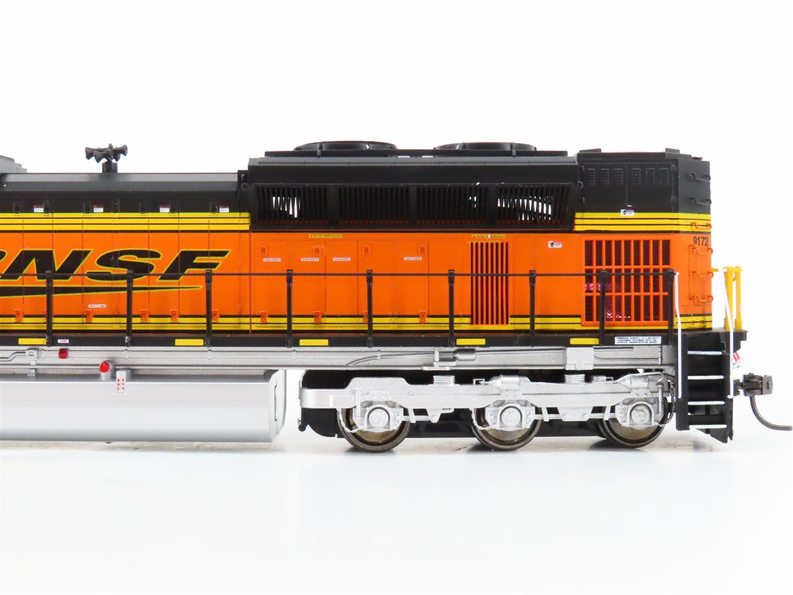 HO Scale MTH 80-2139-0 BNSF Railway SD70ACe Diesel Locomotive #9172