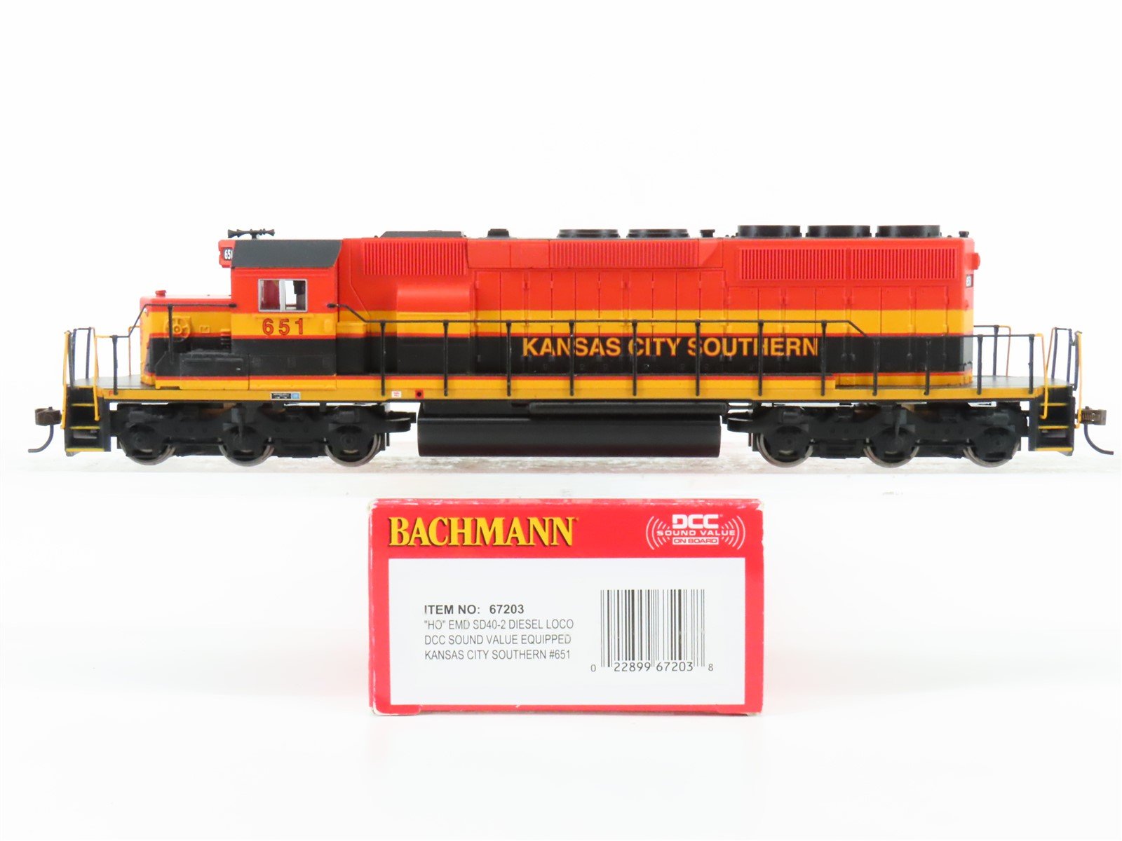 HO Scale Bachmann 67203 KCS Railway SD40-2 Diesel Locomotive #651