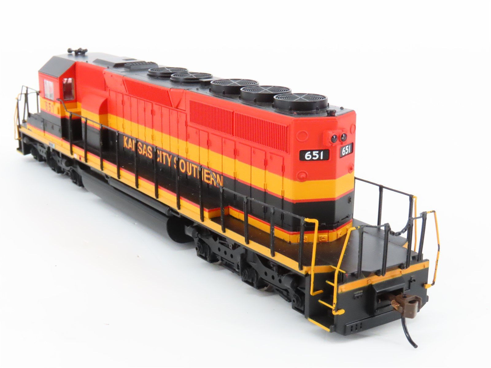 HO Scale Bachmann 67203 KCS Railway SD40-2 Diesel Locomotive #651