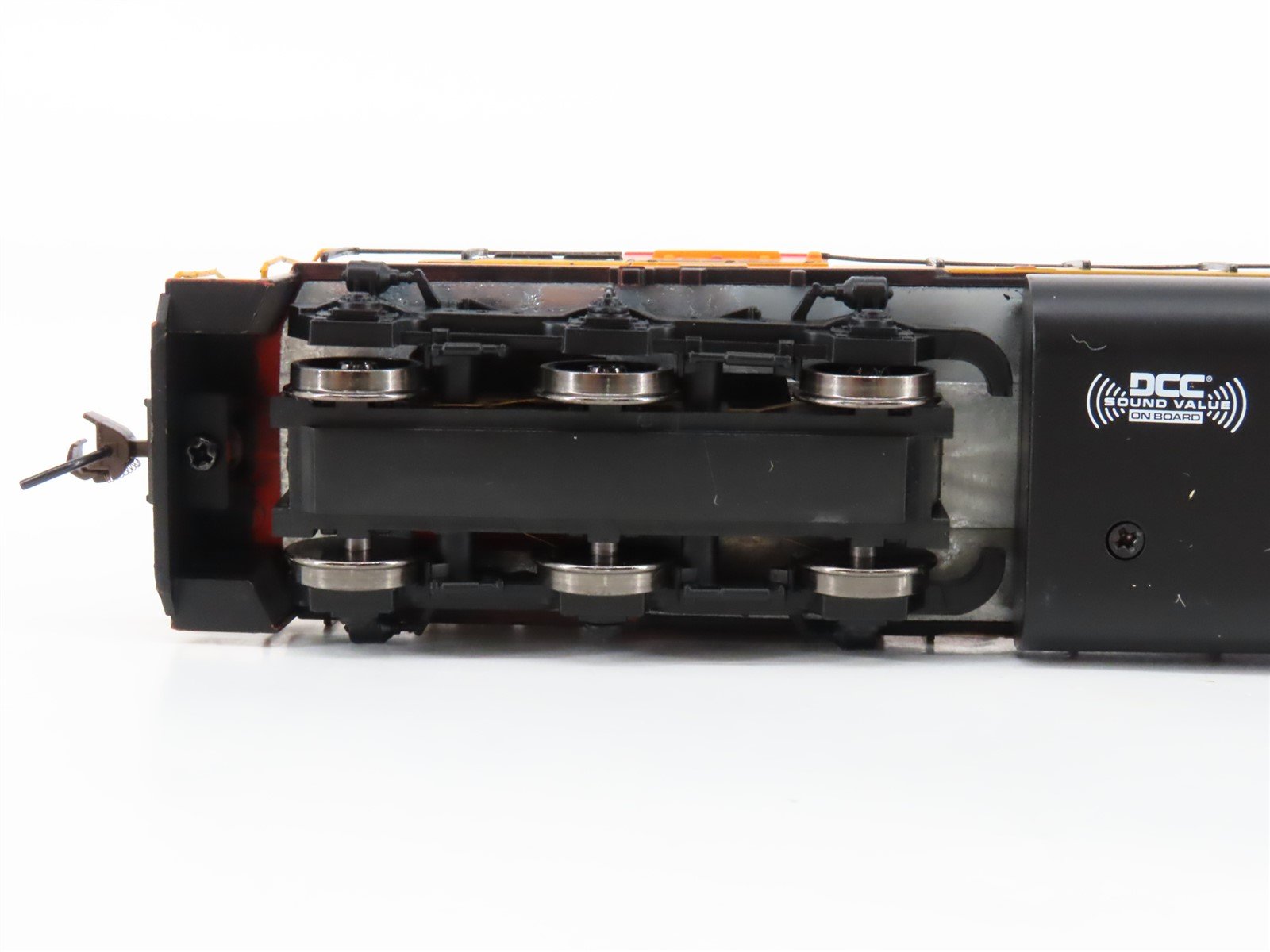 HO Scale Bachmann 67203 KCS Railway SD40-2 Diesel Locomotive #651