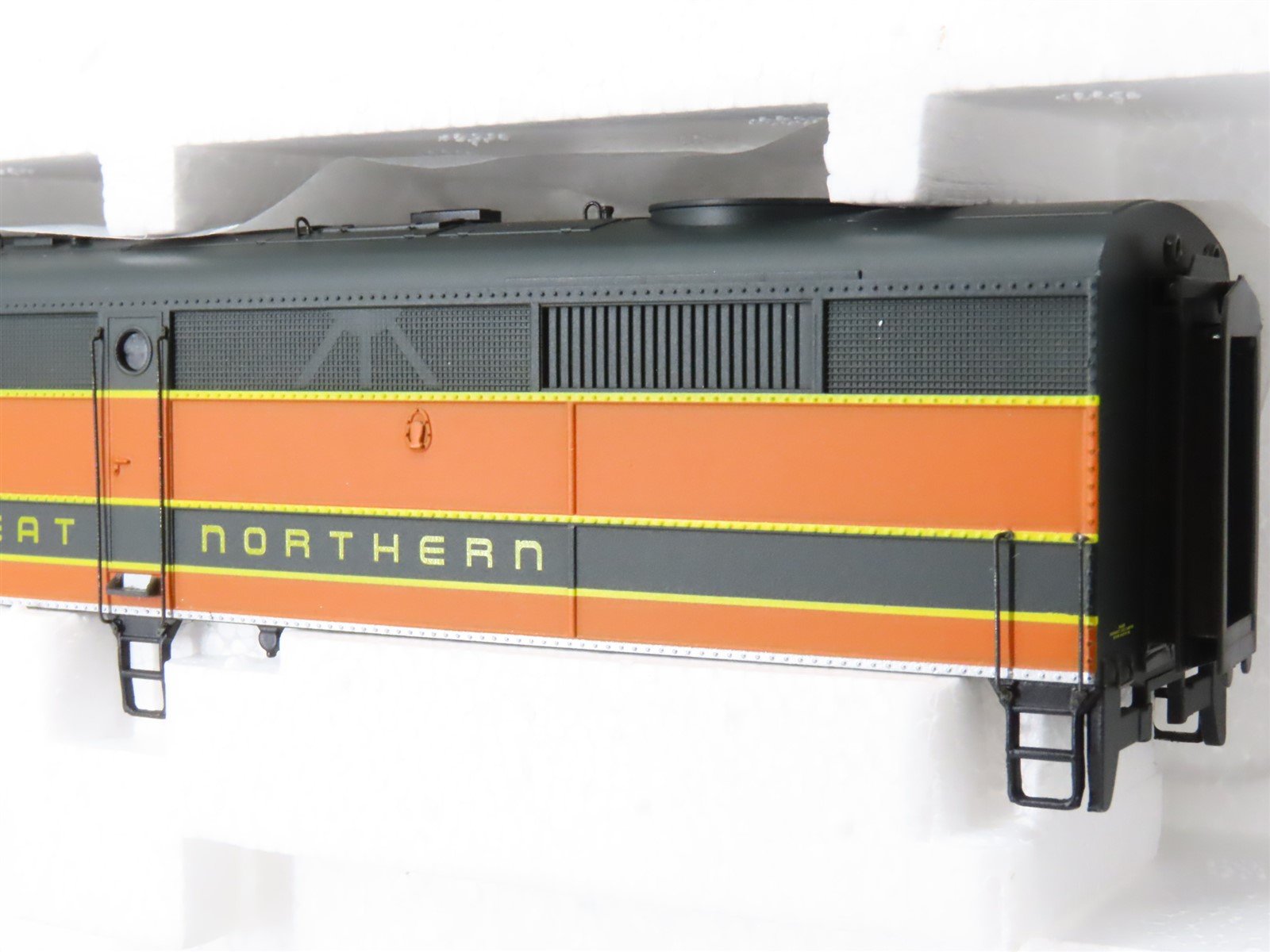 HO Scale Proto 2000 GN Great Northern FA/FB Diesel Locomotive Set BAD GEARS