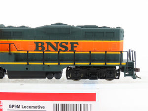 HO Scale Walthers 931-120 BNSF Railroad GP9M Diesel Locomotive #3820