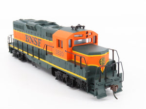 HO Scale Walthers 931-120 BNSF Railroad GP9M Diesel Locomotive #3820
