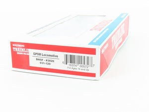 HO Scale Walthers 931-120 BNSF Railroad GP9M Diesel Locomotive #3820