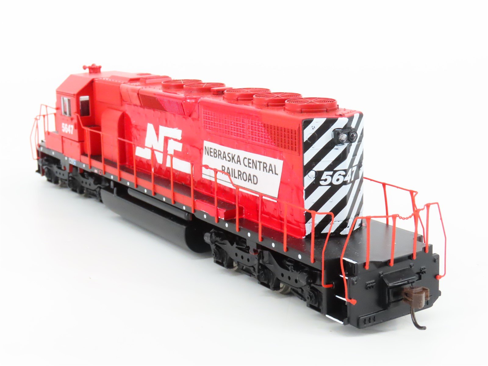 HO Scale Athearn 8004 NC Nebraska Central SD40-2 Diesel Locomotive #5647 CUSTOM
