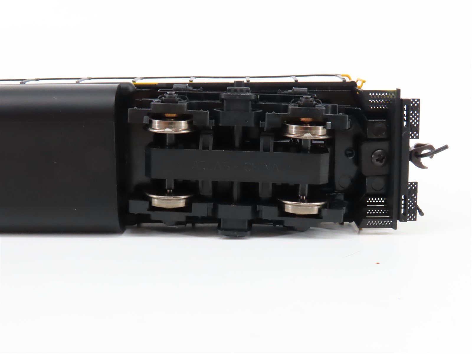 HO Scale Atlas Master 9715 KCS Railway GP40 Diesel Locomotive No#