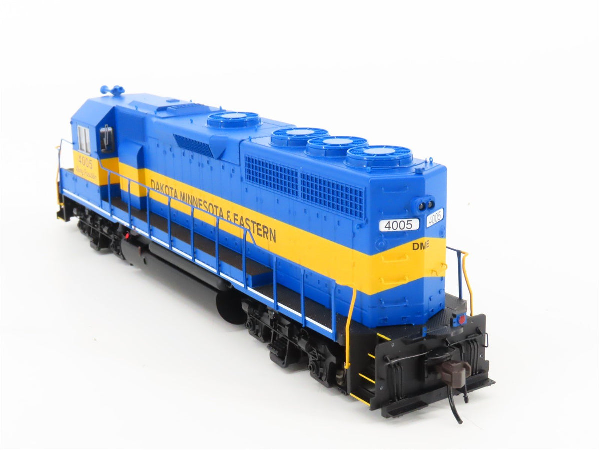 HO Scale Atlas Master 9743 DME Dakota Minnesota &amp; Eastern GP40 Diesel Loco #4005