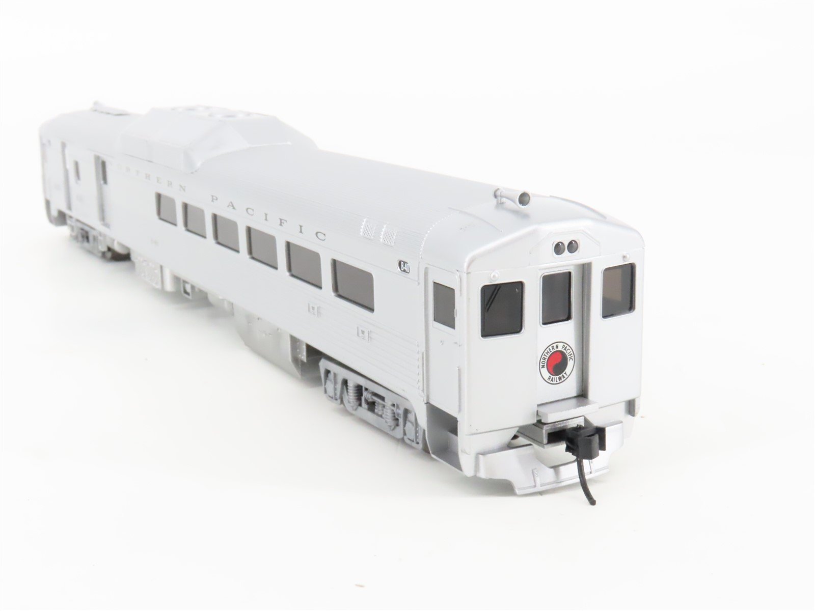 HO Scale Proto 1000 31245 NP northern Pacific Budd RDC Diesel Locomotive #B-40