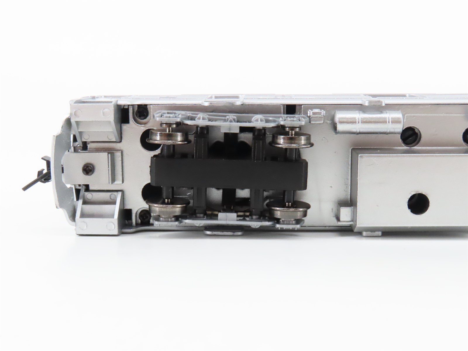 HO Scale Proto 1000 31245 NP northern Pacific Budd RDC Diesel Locomotive #B-40