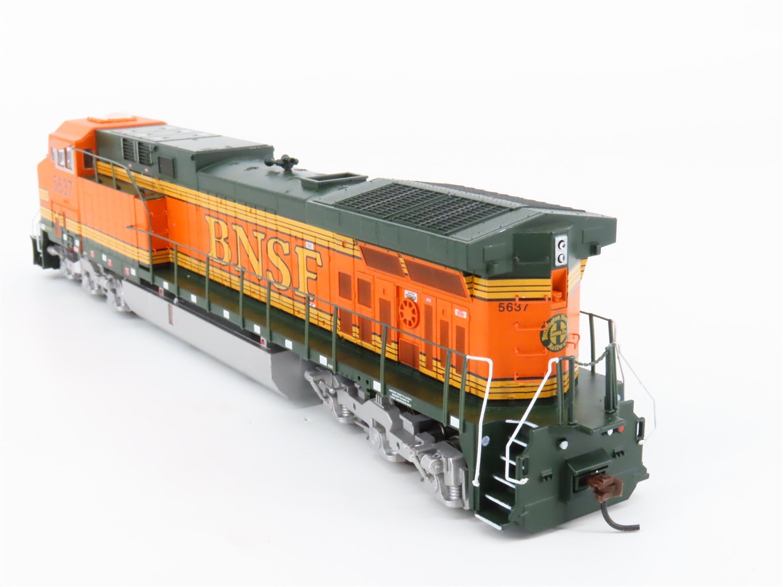 HO Scale Athearn 79827 BNSF Railway AC4400CW Diesel Locomotive #5637