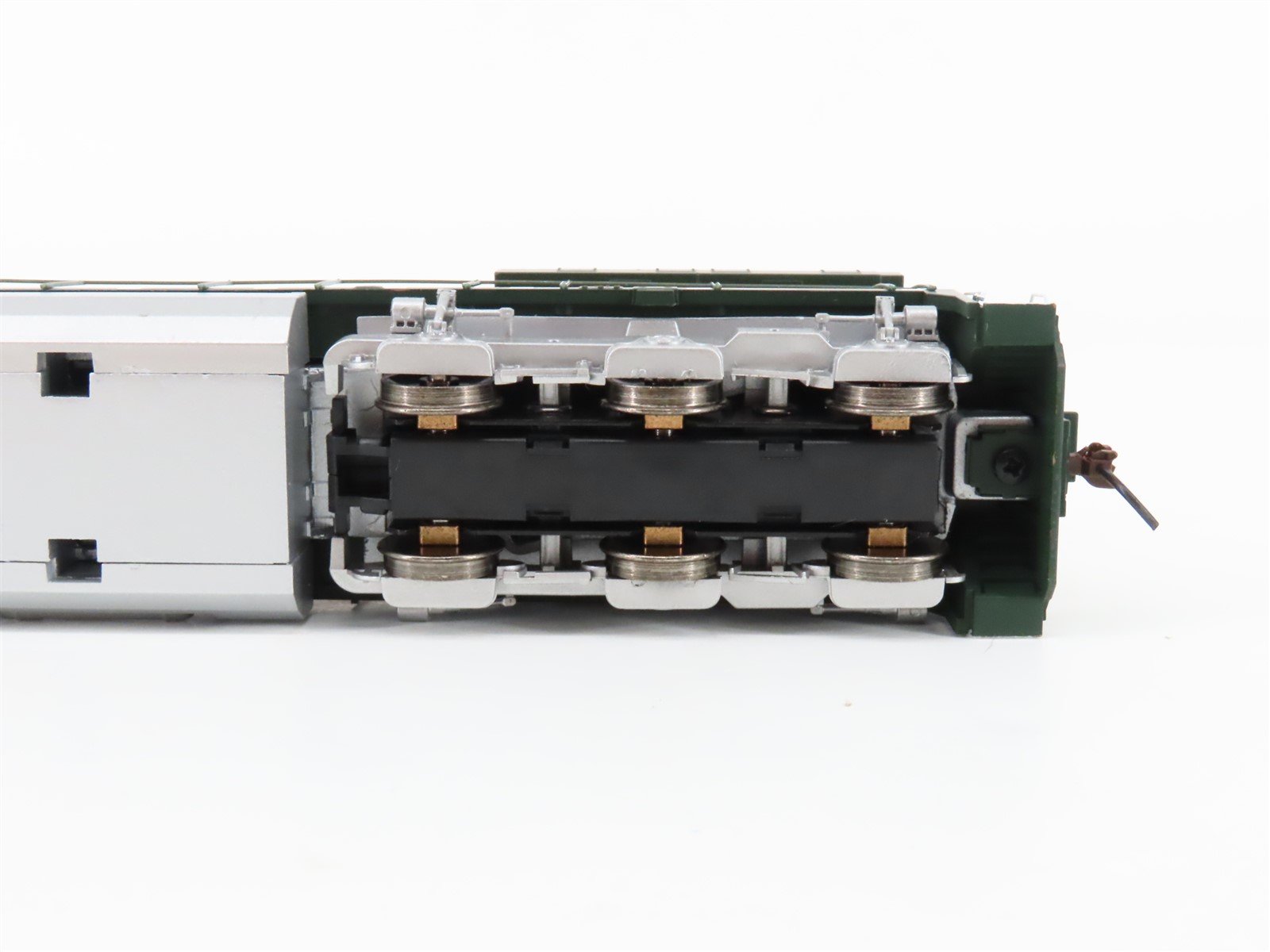 HO Scale Athearn 79827 BNSF Railway AC4400CW Diesel Locomotive #5637