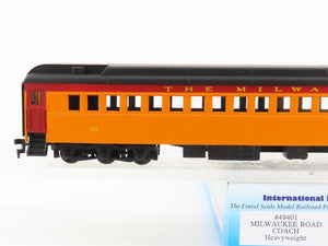 HO Scale IHC Premier 49401 MILW Milwaukee Road Heavyweight Coach Passenger #452