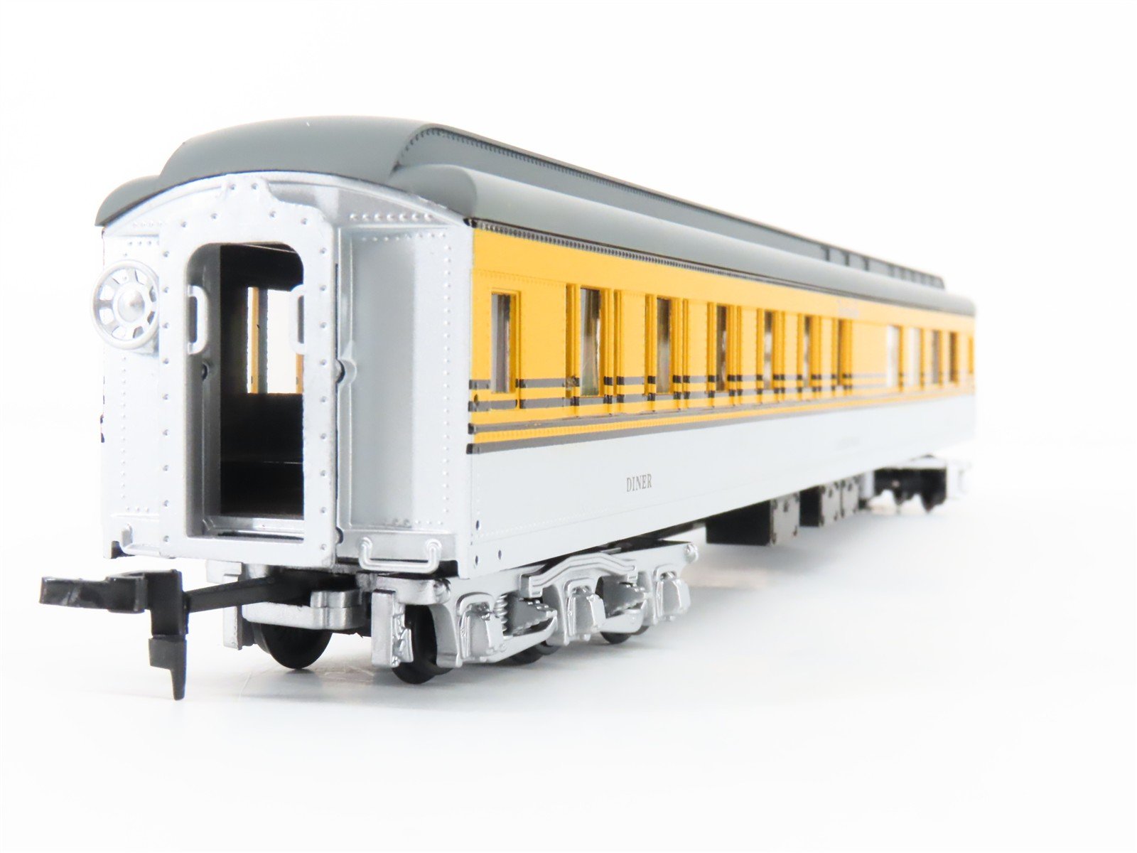 HO IHC Premier 49233 D&RGW Rio Grande Heavyweight Diner Passenger 