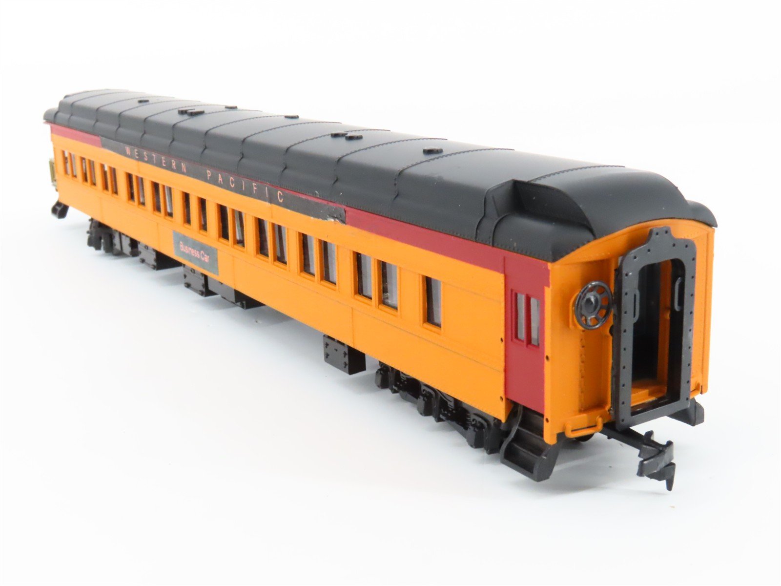 HO IHC Premier 49404 WP Western Pacific Observation/Business Passenger - Custom