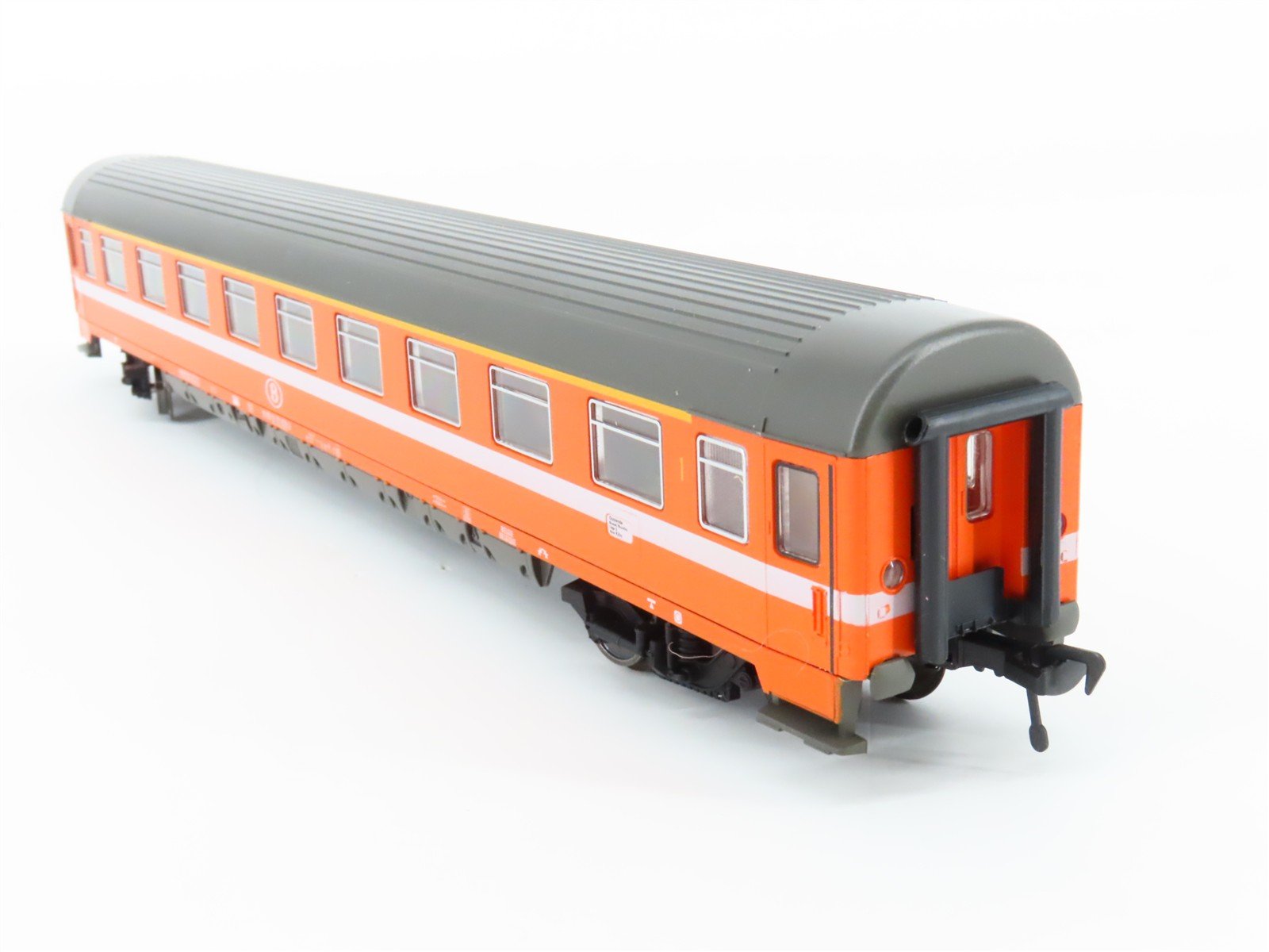 HO Scale Fleischmann 5151 SNCB Belgian 1st Class Corridor Coach Passenger #609-3