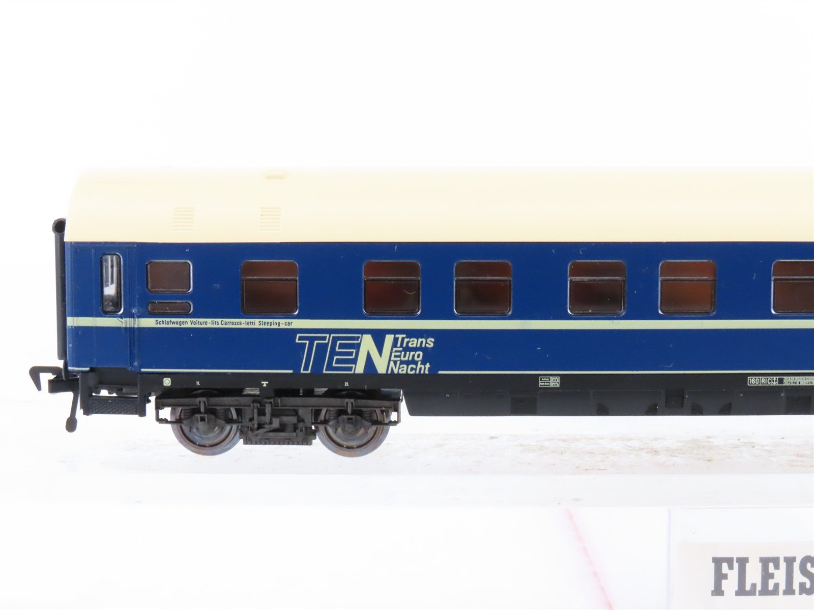 HO Scale Fleischmann 5108 DB TEN Trans-Euro-Nacht Sleeper Passenger Car #955-9