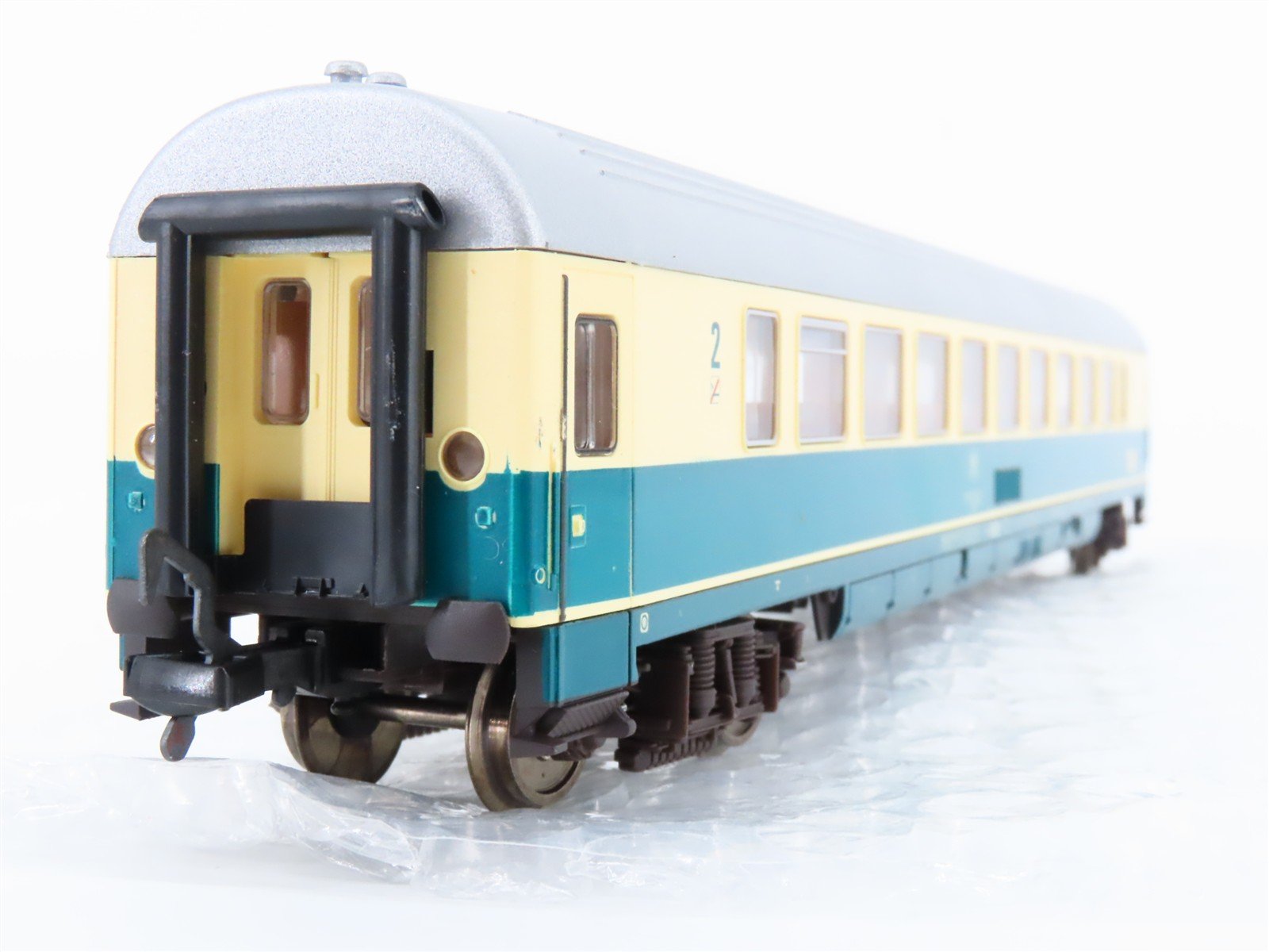 HO Fleischmann 5194 DB Deutsche Bundesbahn 2nd Class Coach Passenger Car #031-1