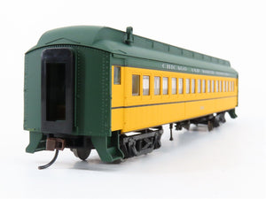 HO Scale Walthers Trainline 931-798 CNW 60' Heavyweight Coach Passenger #3232