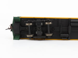 HO Scale Walthers Trainline 931-798 CNW 60' Heavyweight Coach Passenger #3232