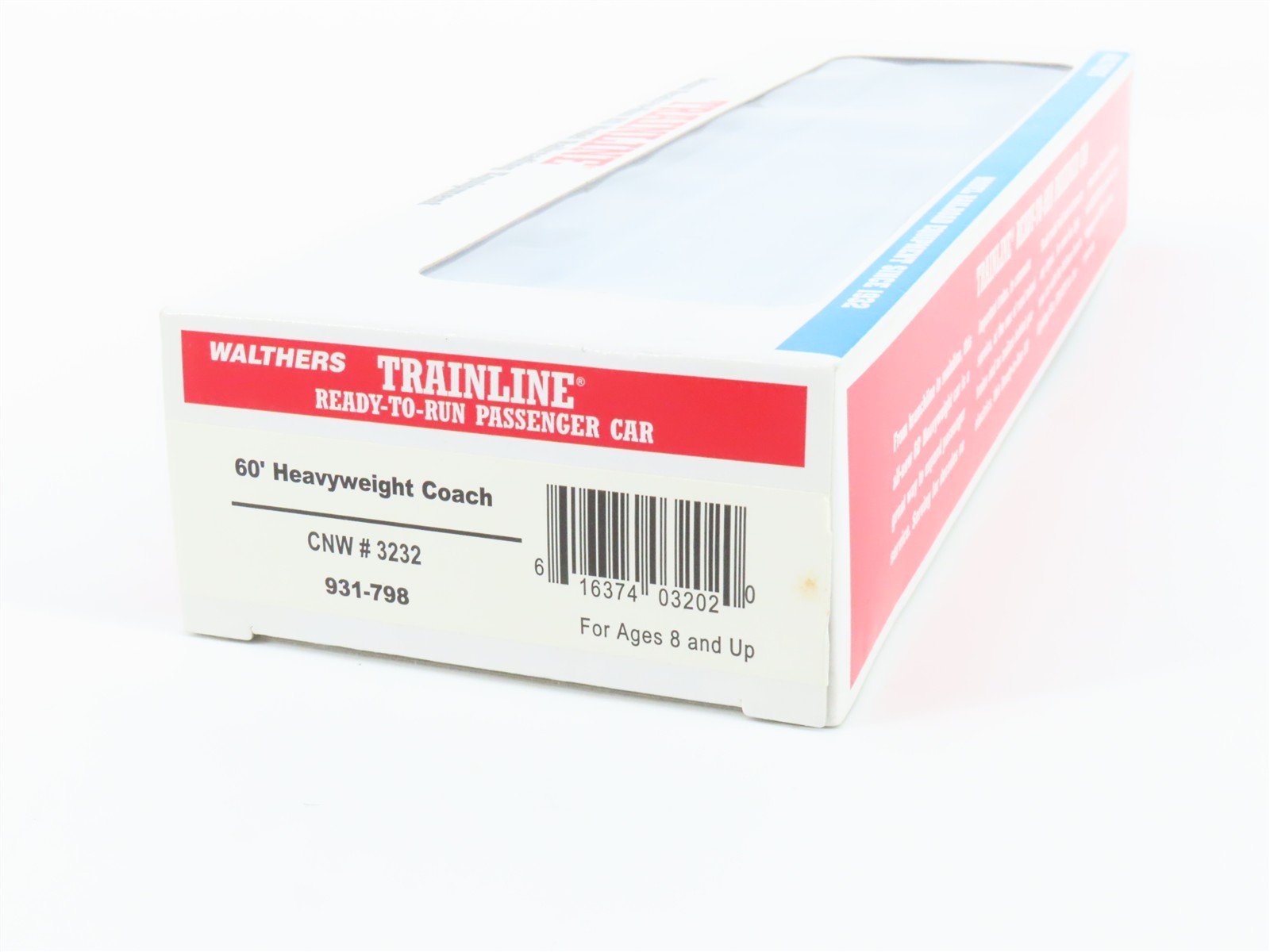 HO Scale Walthers Trainline 931-798 CNW 60' Heavyweight Coach Passenger #3232