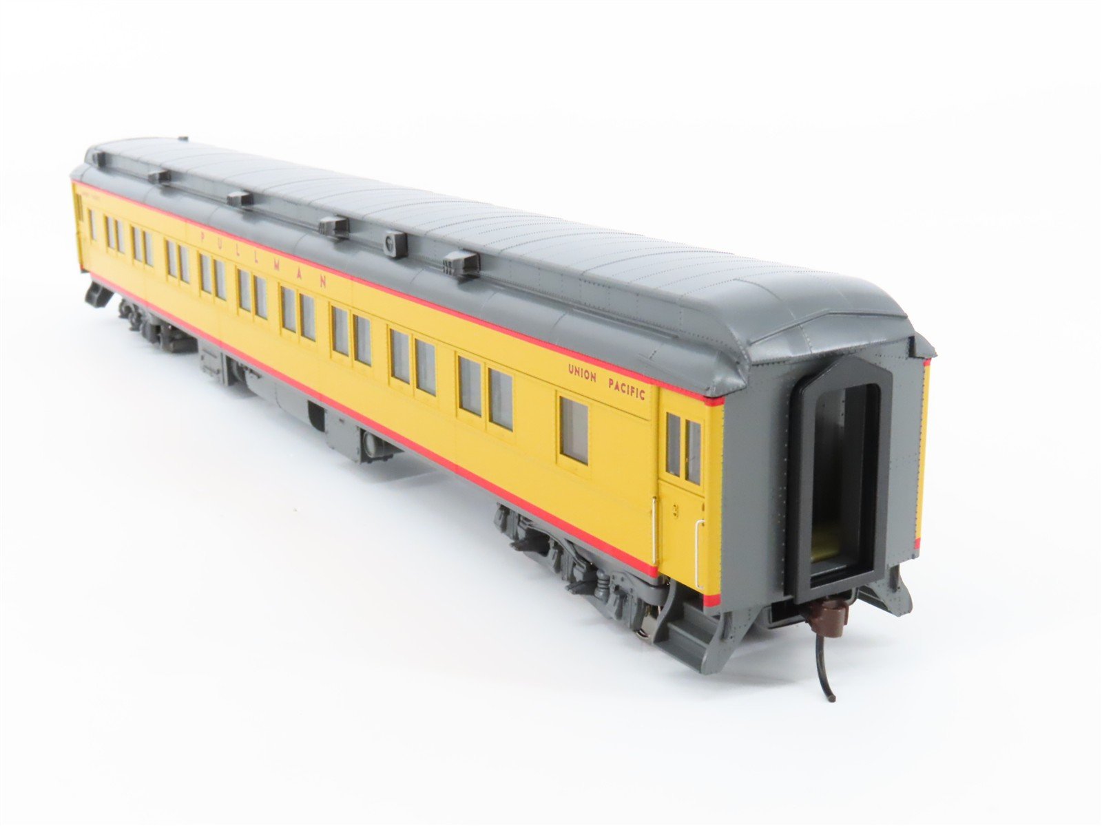 HO Walthers 932-10308 UP Union Pacific Pullman Heavyweight 28-1 Parlor Passenger