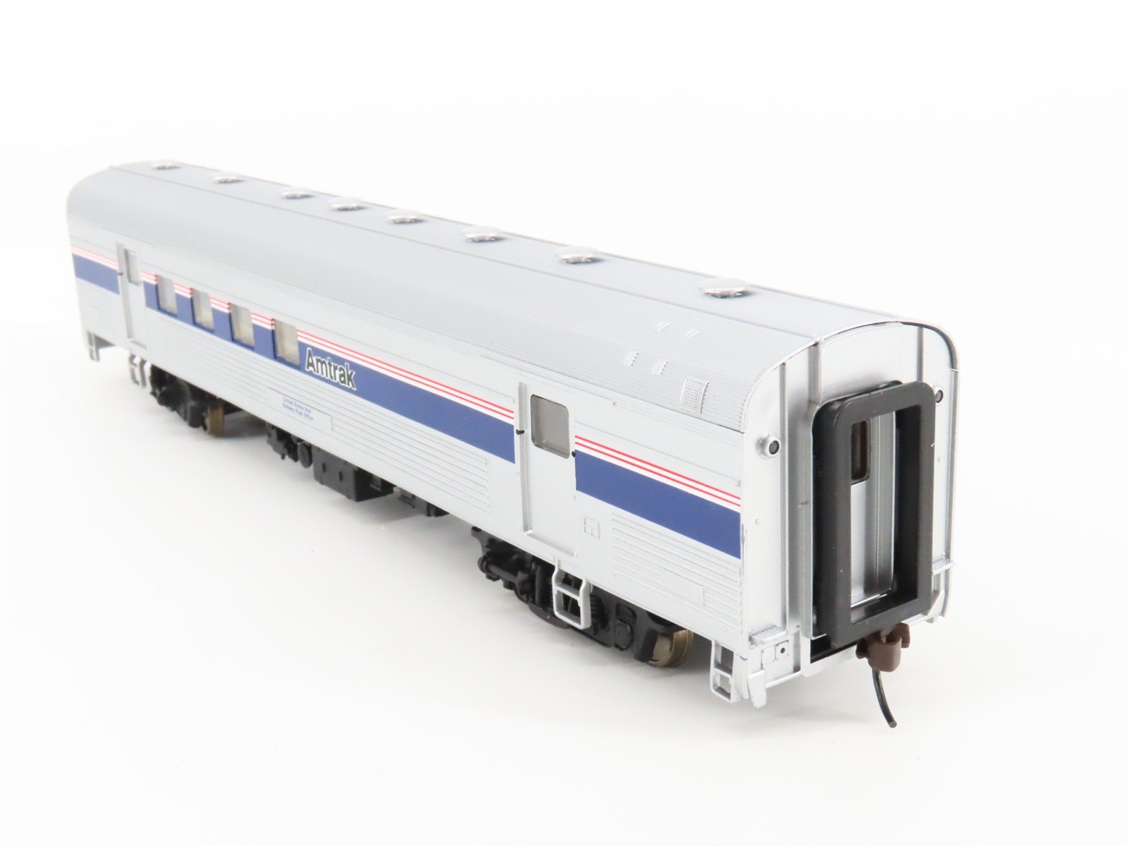 HO Scale Walthers 932-6444 AMTK Amtrak Phase IV 63' Budd RPO Passenger No#