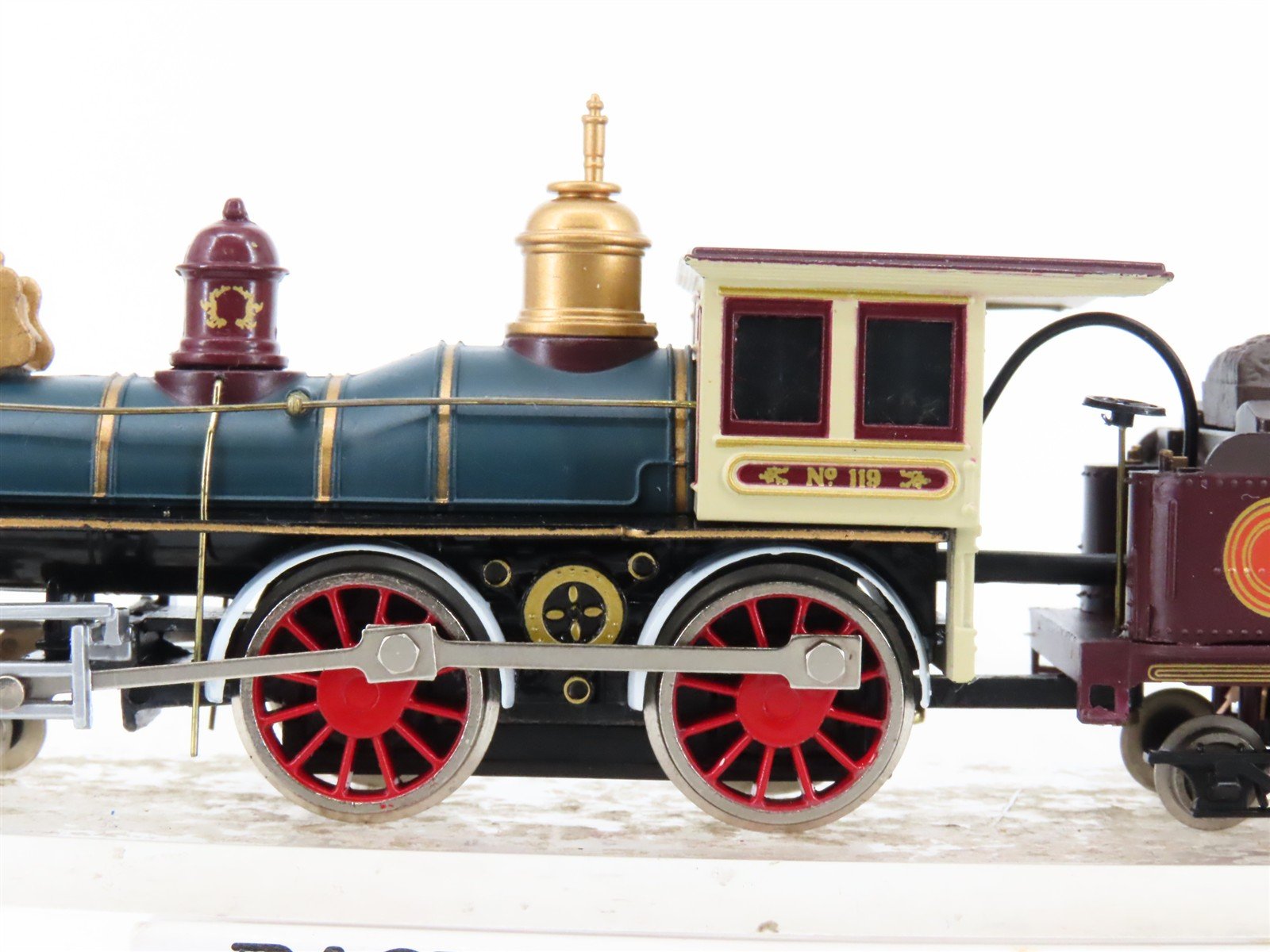 HO Scale Bachmann 51101 UPRR Union Pacific 4-4-0 American Steam #119