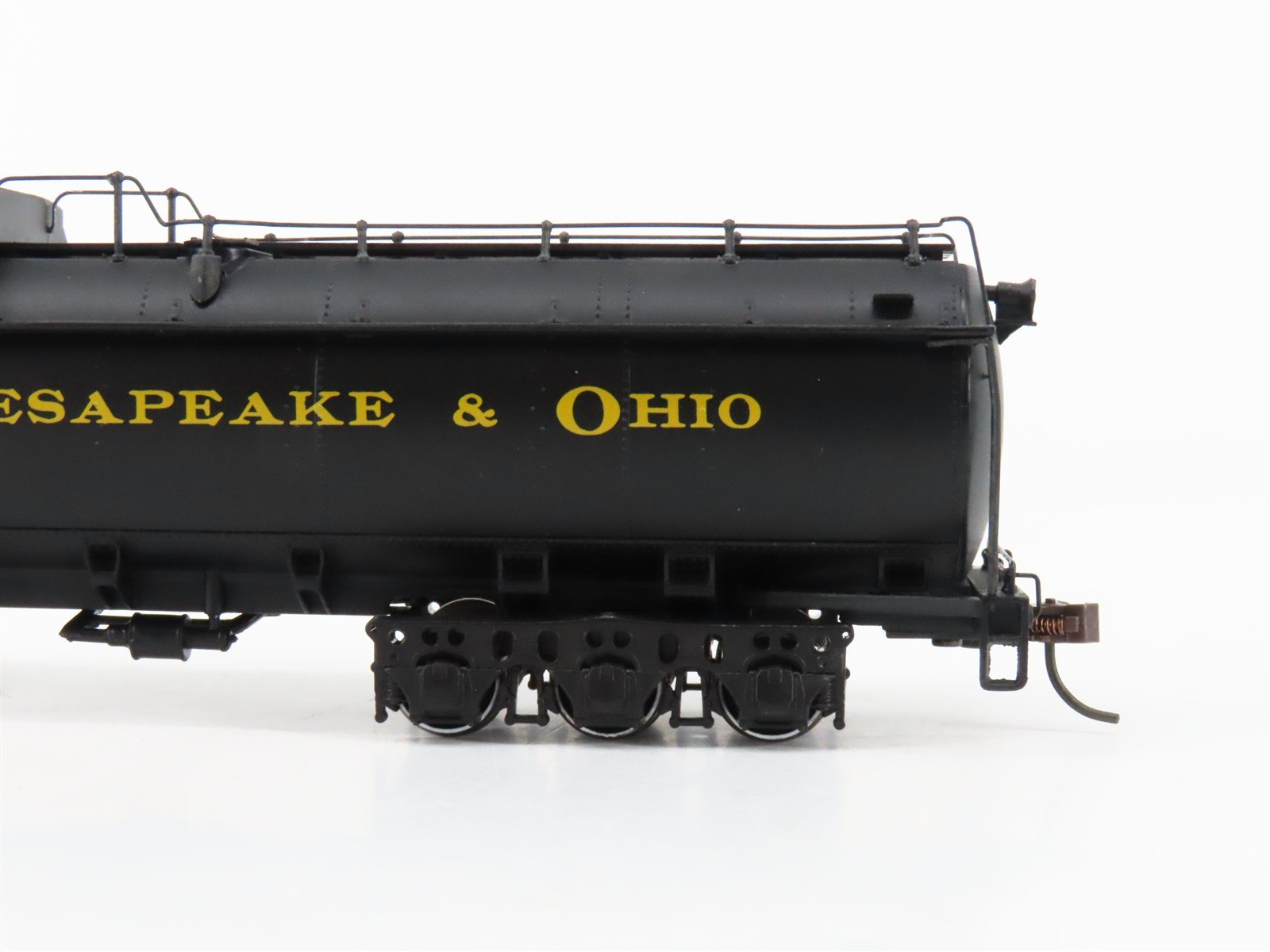 HO Bachmann Spectrum 82503 C&O Chesapeake & Ohio 4-8-2 J2 Steam #543 - DCC Ready