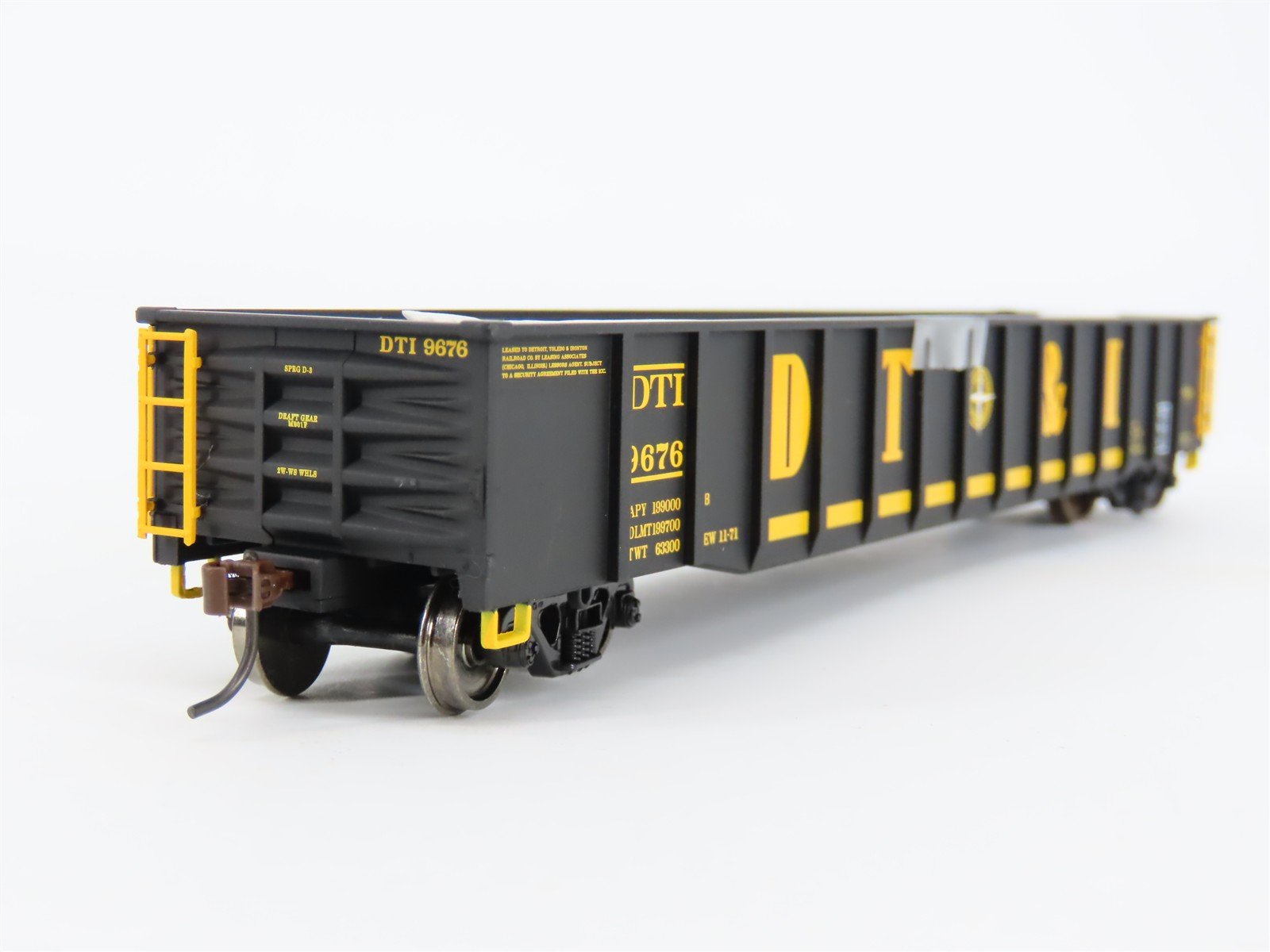 HO Walthers Gold Line 932-40257 DTI Detroit Toledo & Ironton 53' Gondola #9676