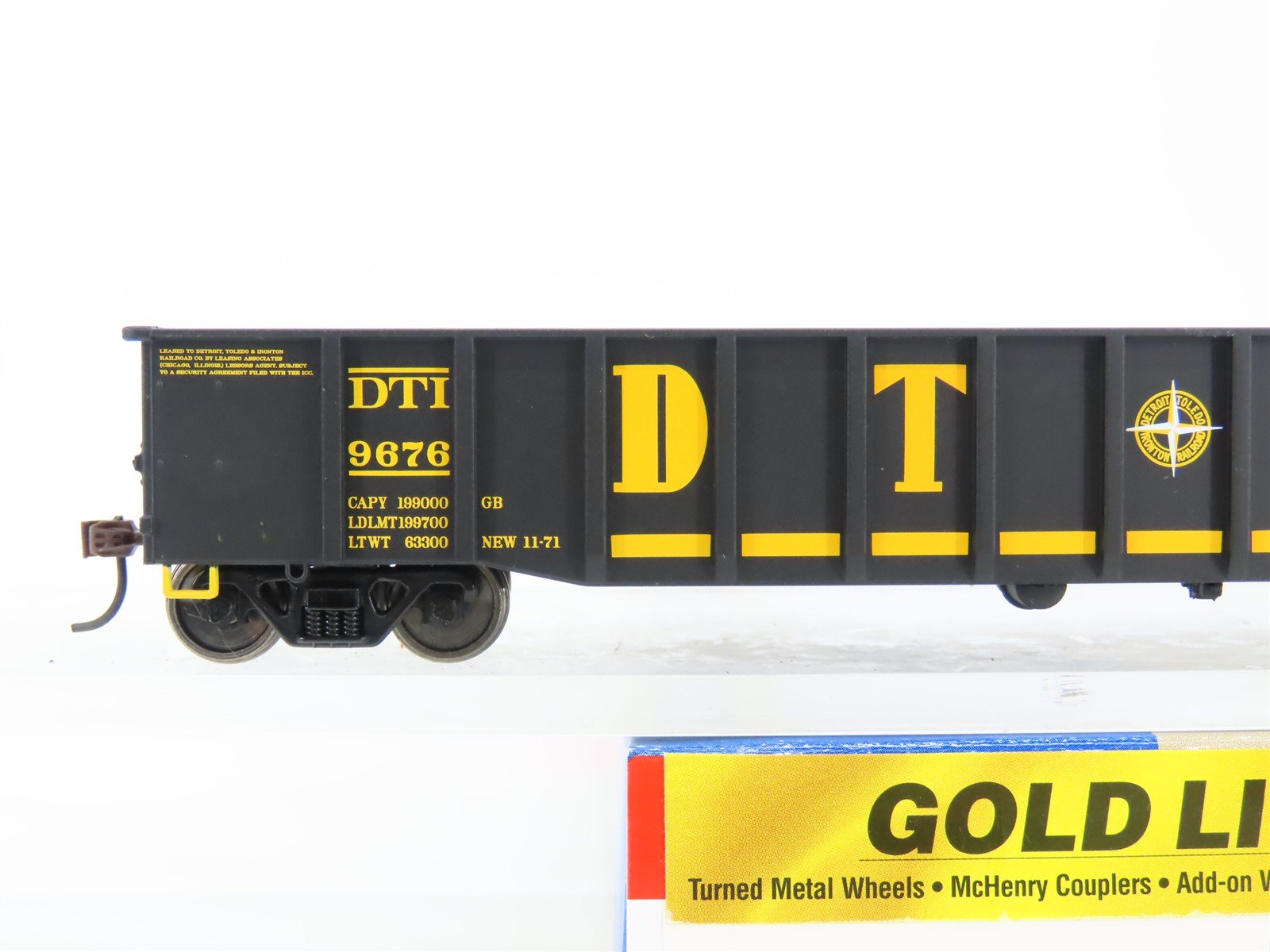 HO Walthers Gold Line 932-40257 DTI Detroit Toledo & Ironton 53' Gondola #9676