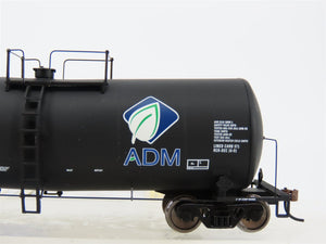 HO Scale Walthers Gold Line 932-7223 ADMX UTLX Funnel Flow Tank Car #15818