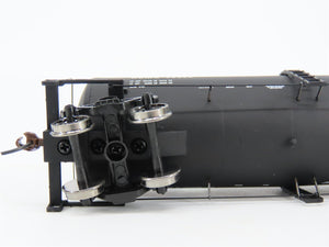 HO Scale Walthers Gold Line 932-7223 ADMX UTLX Funnel Flow Tank Car #15818