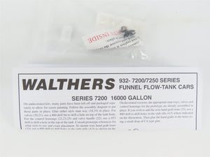 HO Scale Walthers Gold Line 932-7223 ADMX UTLX Funnel Flow Tank Car #15818