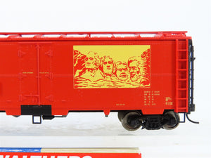 HO Scale Walthers 932-60402 URTX Black Hills 40' Meat Reefer #72728