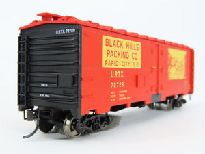 HO Scale Walthers 932-60402 URTX Black Hills 40' Meat Reefer #72728