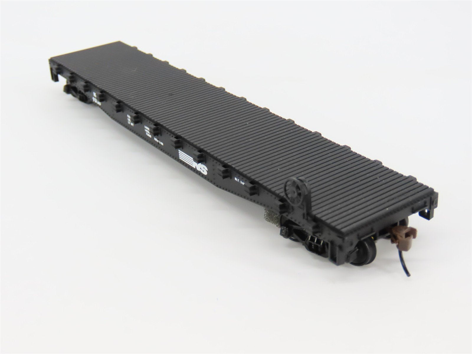 HO Scale Walthers Trainline 931-604 NS Norfolk Southern 50' Flat Car #93120