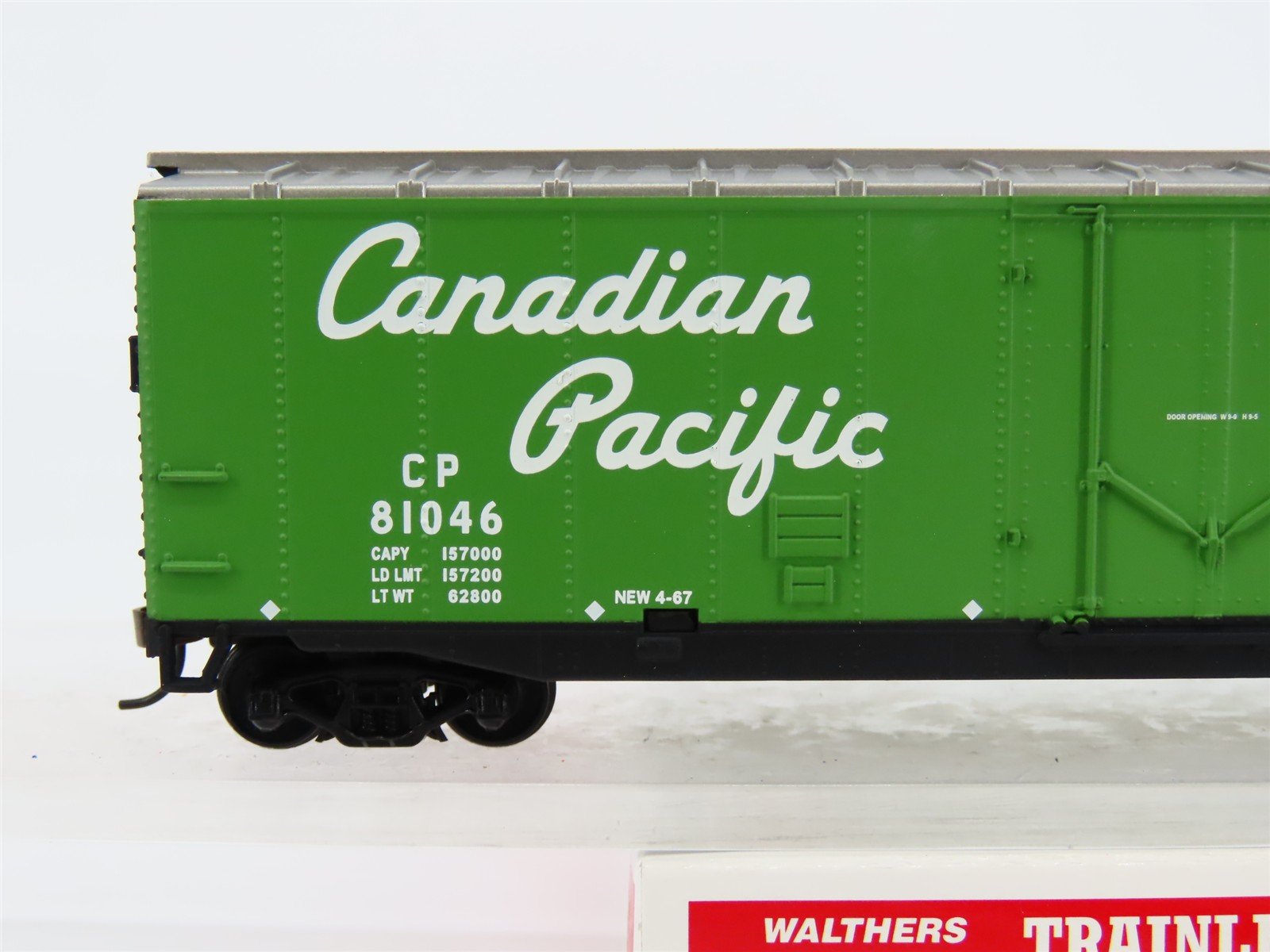 HO Scale Walthers Trainline 931-673 CP Canadian Pacific 50' Box Car #81046