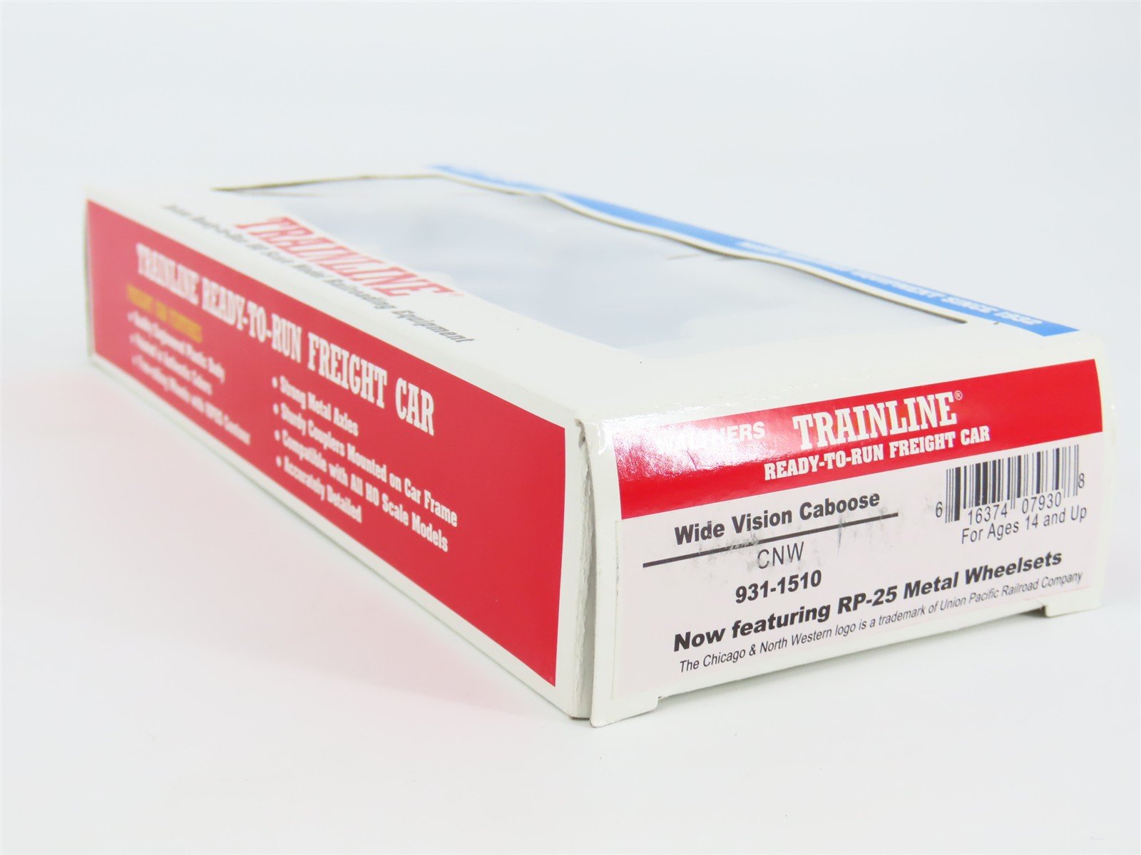 HO Scale Walthers Trainline 931-1510 CNW Chicago North Western Caboose #12560