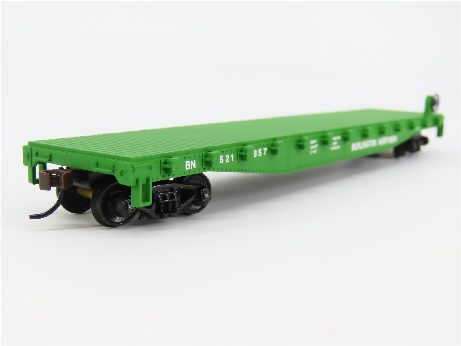 HO Scale Walthers Trainline 931-601 BN Burlington Northern 50' Flat Car #621857