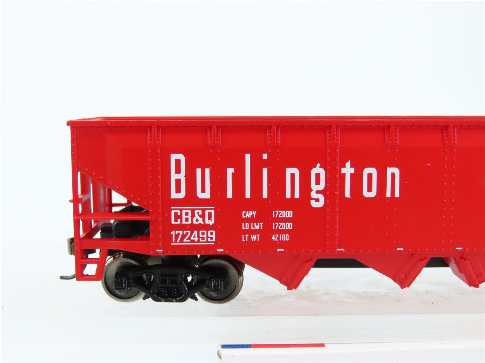 HO Scale Walthers Trainline 931-1657 CB&Q Burlington Route 4-Bay Hopper #172499