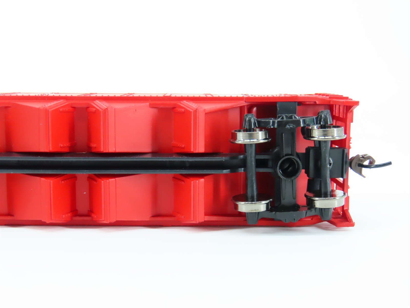 HO Scale Walthers Trainline 931-1657 CB&Q Burlington Route 4-Bay Hopper #172499