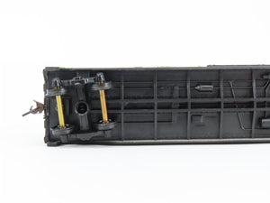 HO Scale Walthers Trainline 931-673 CP Canadian Pacific 50' Box Car #81046