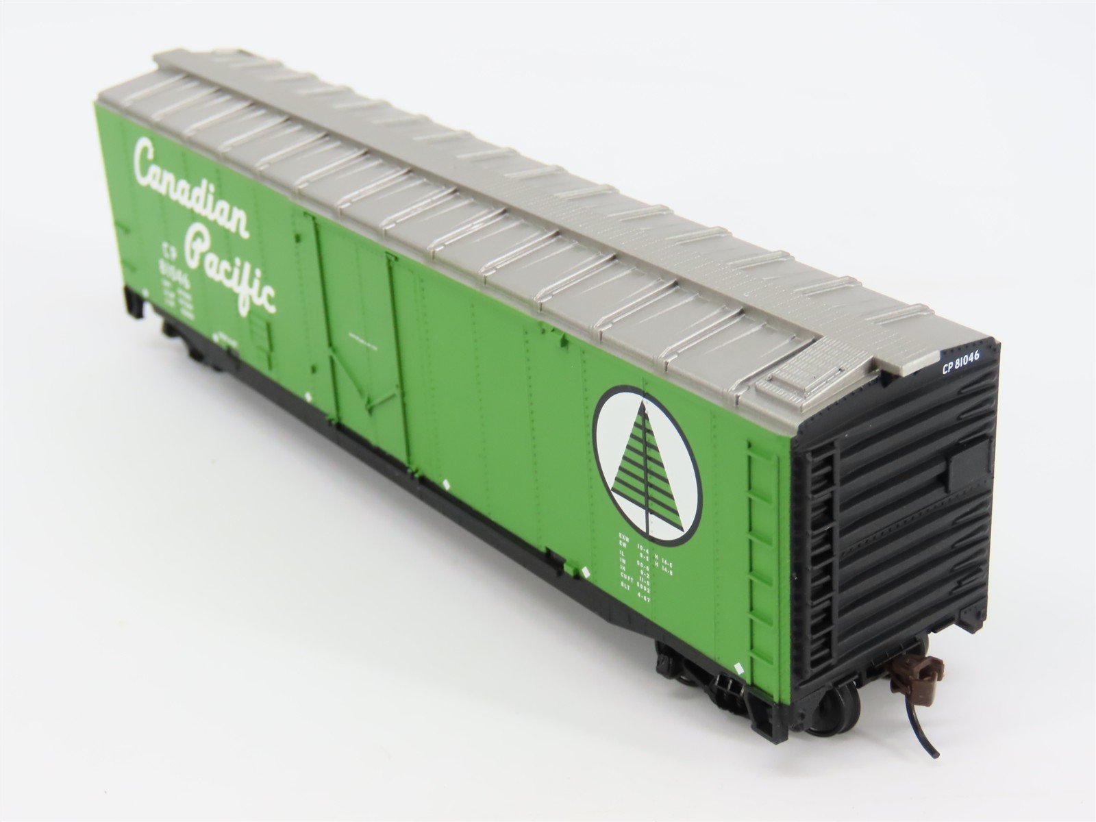 HO Scale Walthers Trainline 931-673 CP Canadian Pacific 50' Box Car #81046