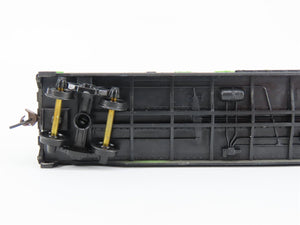 HO Scale Walthers Trainline 931-673 CP Canadian Pacific 50' Box Car #81046