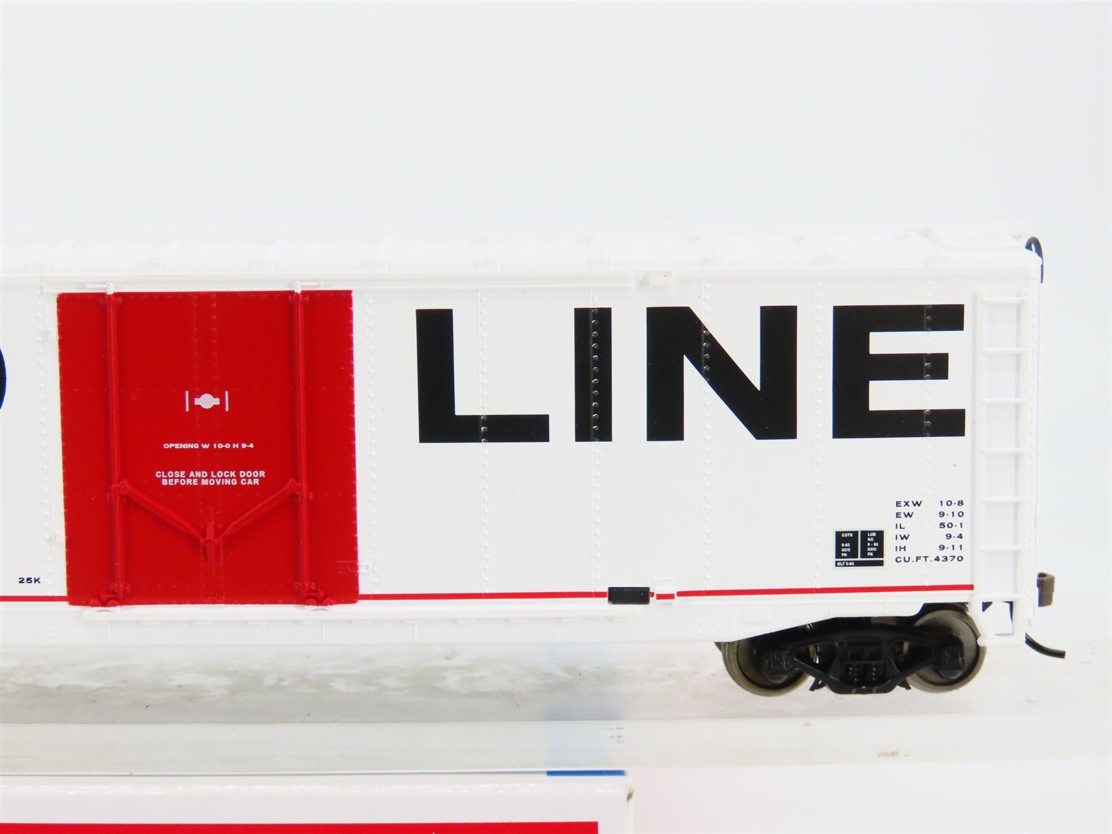HO Scale Walthers Trainline 931-1671 SOO Line 50' Plug Door Box Car #178286