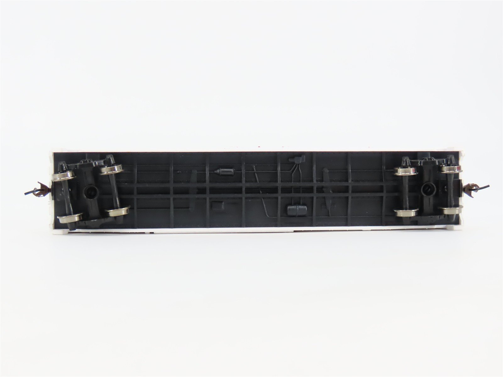 HO Scale Walthers Trainline 931-1671 SOO Line 50' Plug Door Box Car #178286