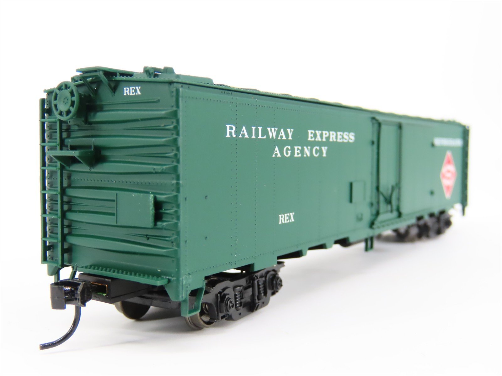 HO Scale Walthers 932-6241 REX Railway Express Agency 50' Reefer